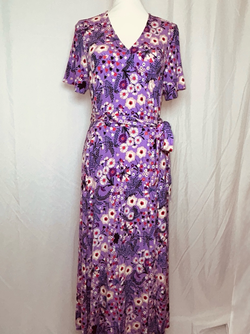 Boden Cassia Jersey Midi Floral Purple Wrap Dress in Size 12 - Picture 4 of 11